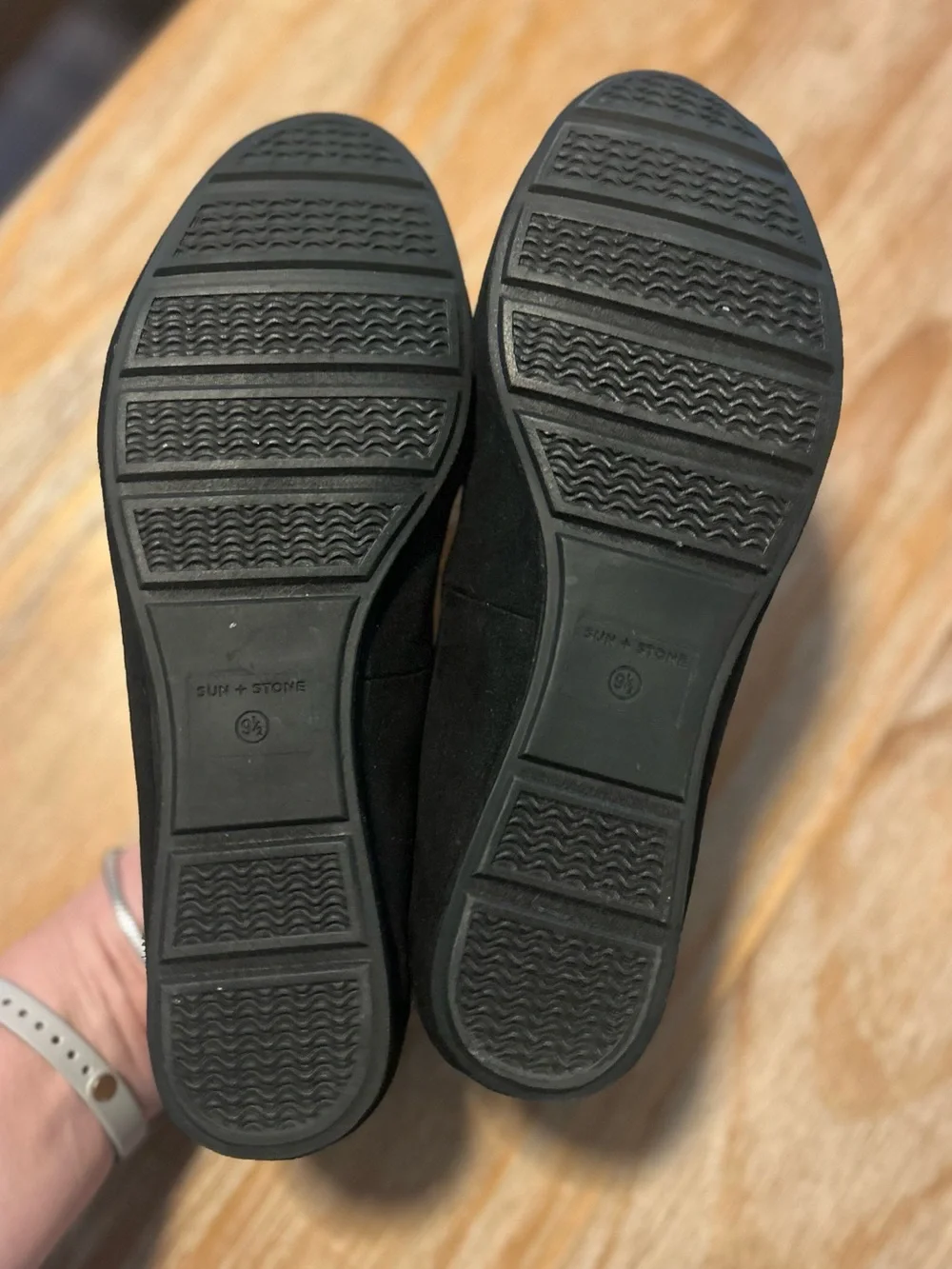 Sun+Stone Eliana Faux Suede Ballet Flats - Picture 8 of 8